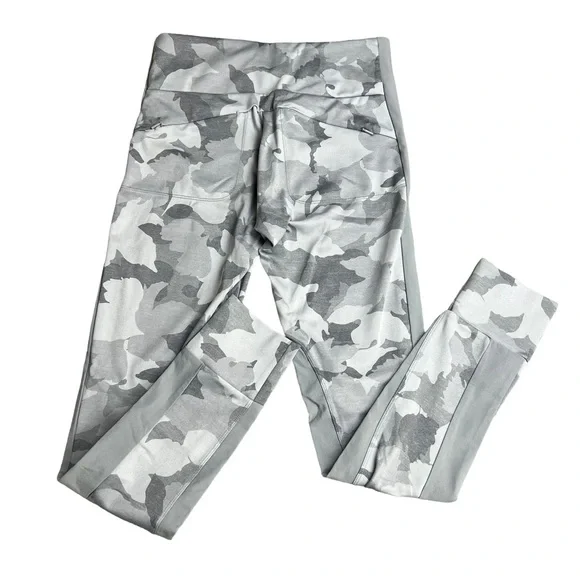 Athleta women’s grey camouflage print high rise leggings MT - Picture 3 of 10